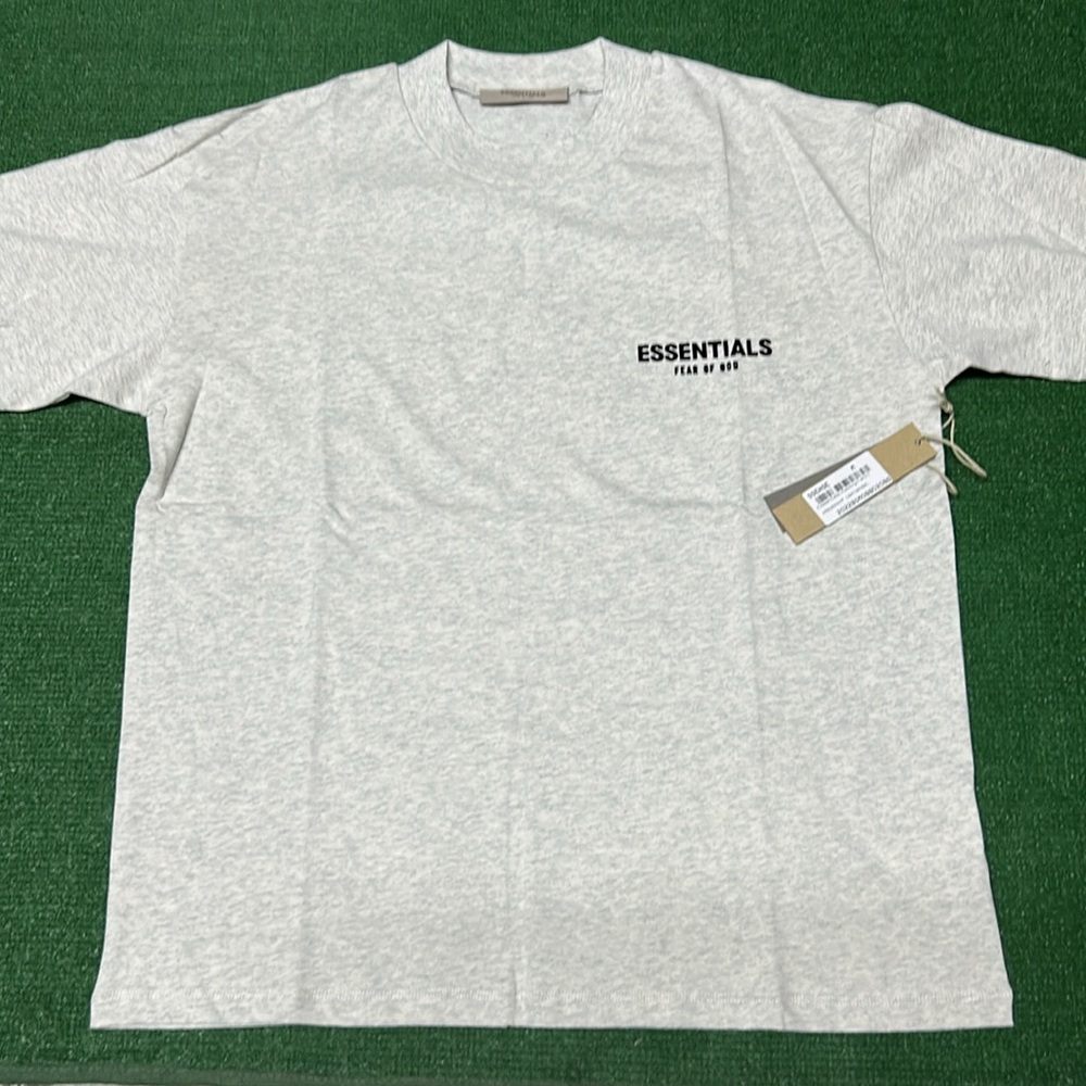 Essentials light oatmeal tee size M